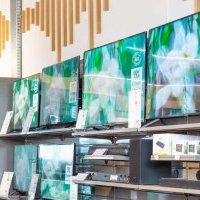 U Technologie – Saint-Jean-de-Monts, écrans TV